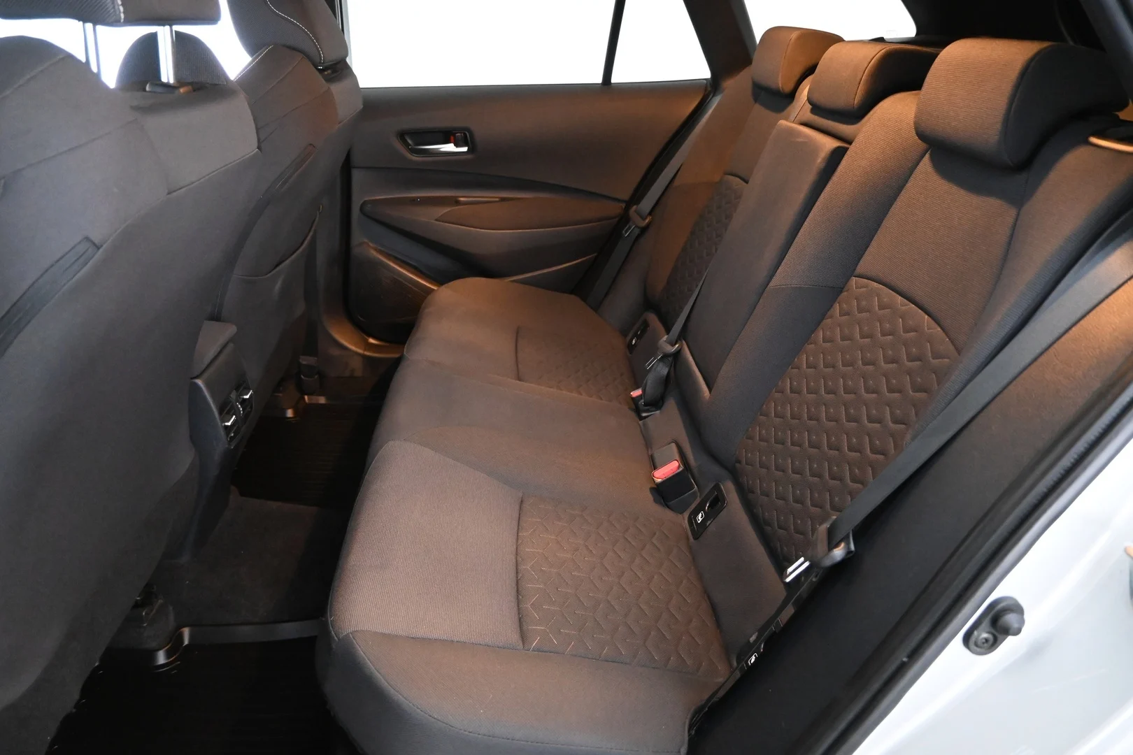 Car Image - 1G9OY6wA5ECYGf7NfZENUx