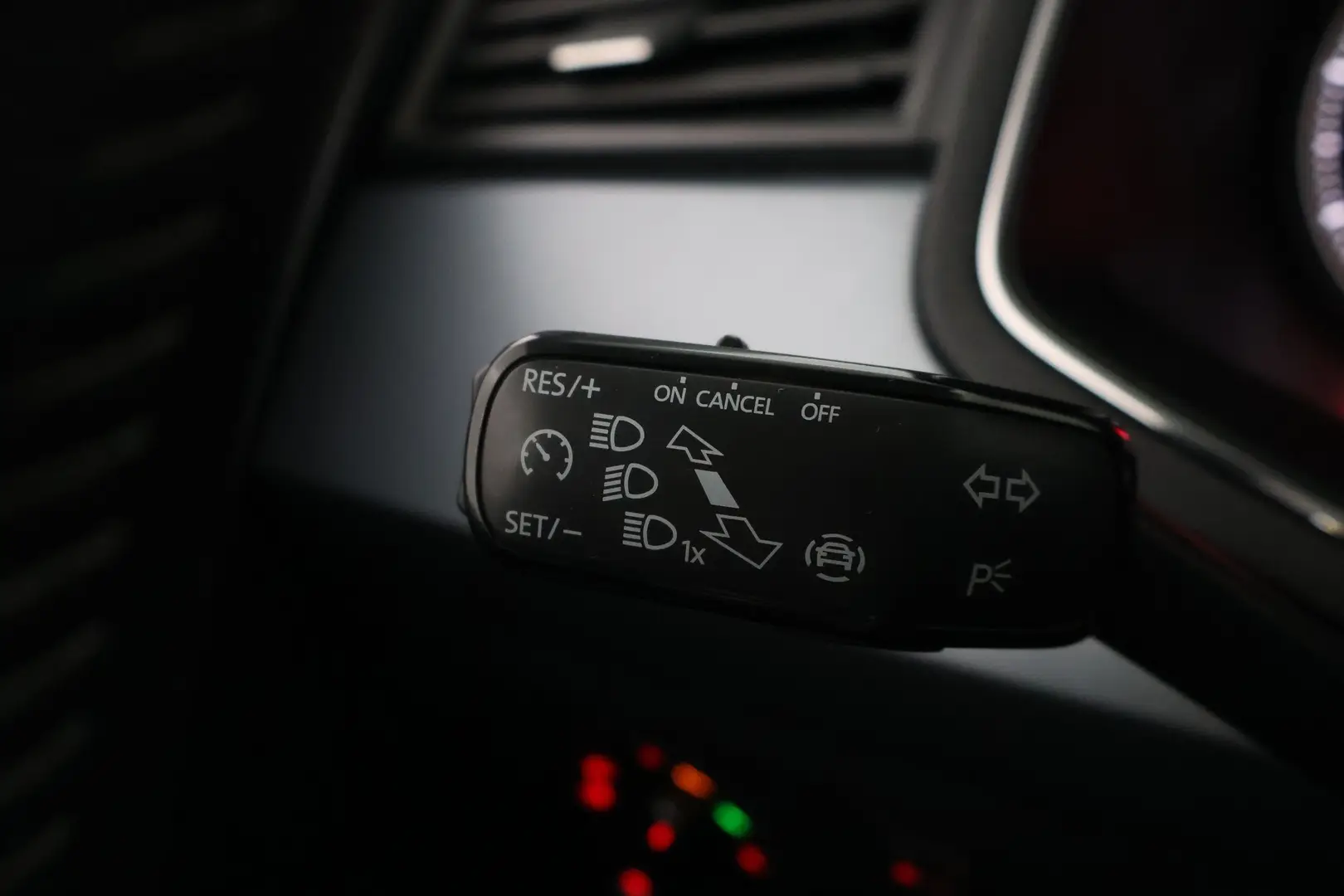 Car Image - N1keoTs1Q4iuLavNLbBDI