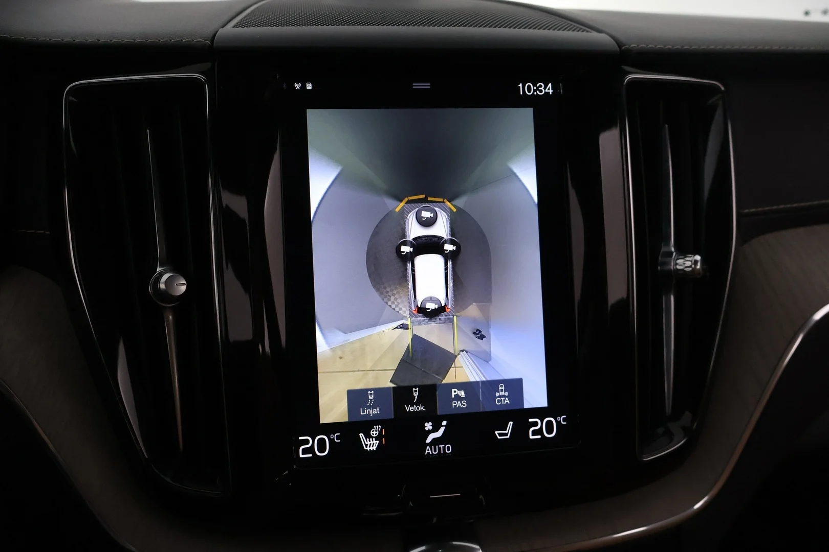 Car Image - 3r8q1zCWIIBLgrPknkBXI6