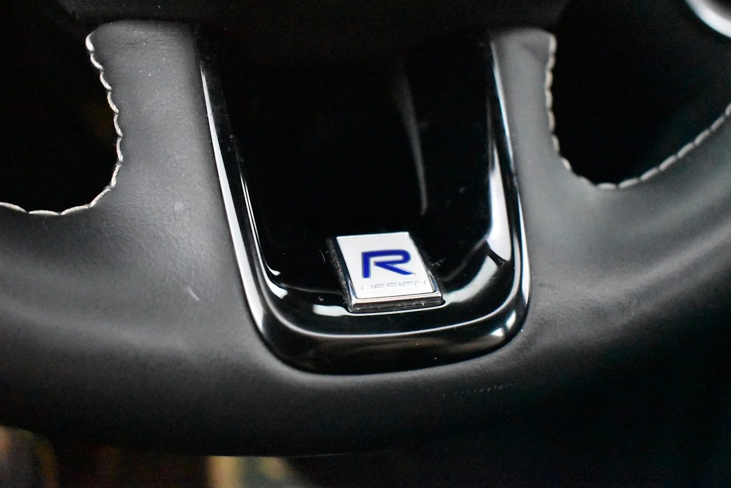 Car Image - 7FLGHfL5KuT5KIyzwWPlTt