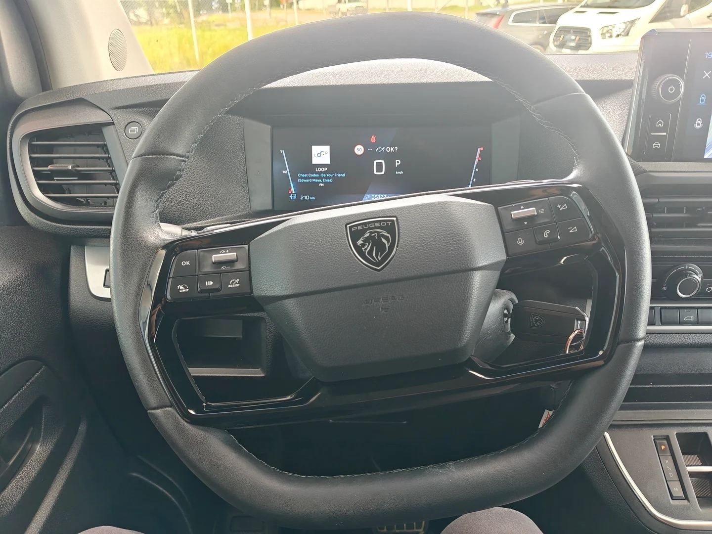Car Image - 4dmF5plra6Wa7nnhuR3ApI