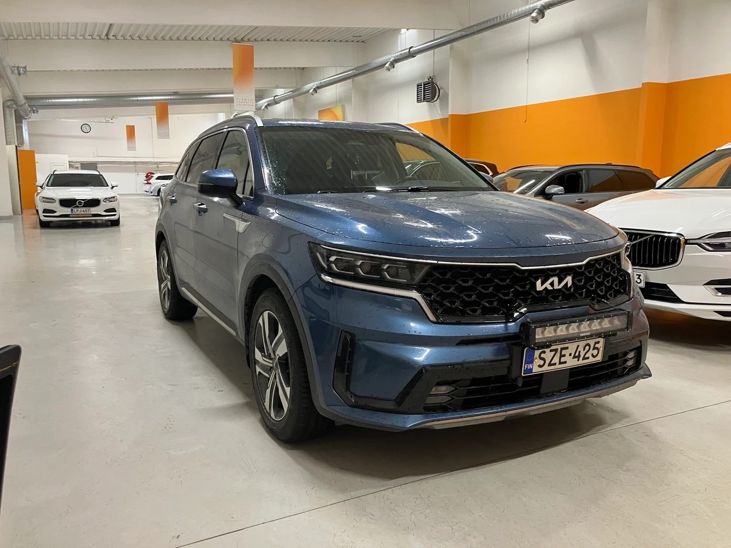 Car Image - 4OqL2WgdrNYd7i8DNyM92i