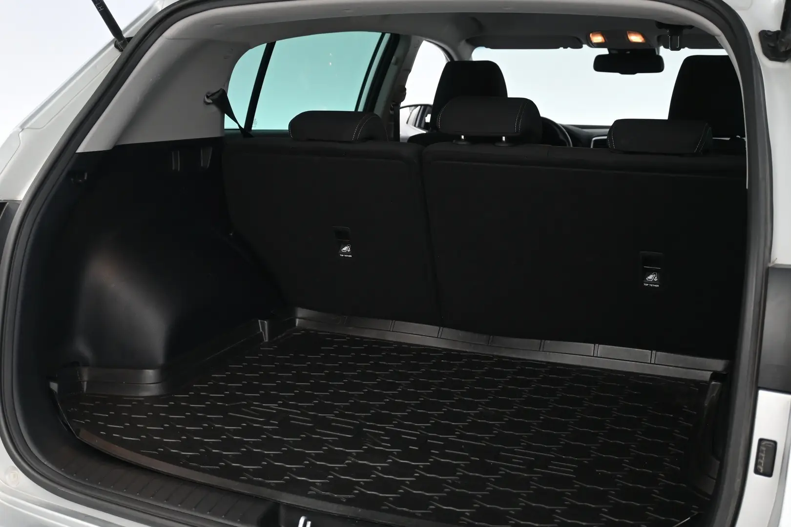 Car Image - 1LZdJTPX2oReWrXpjeiezG