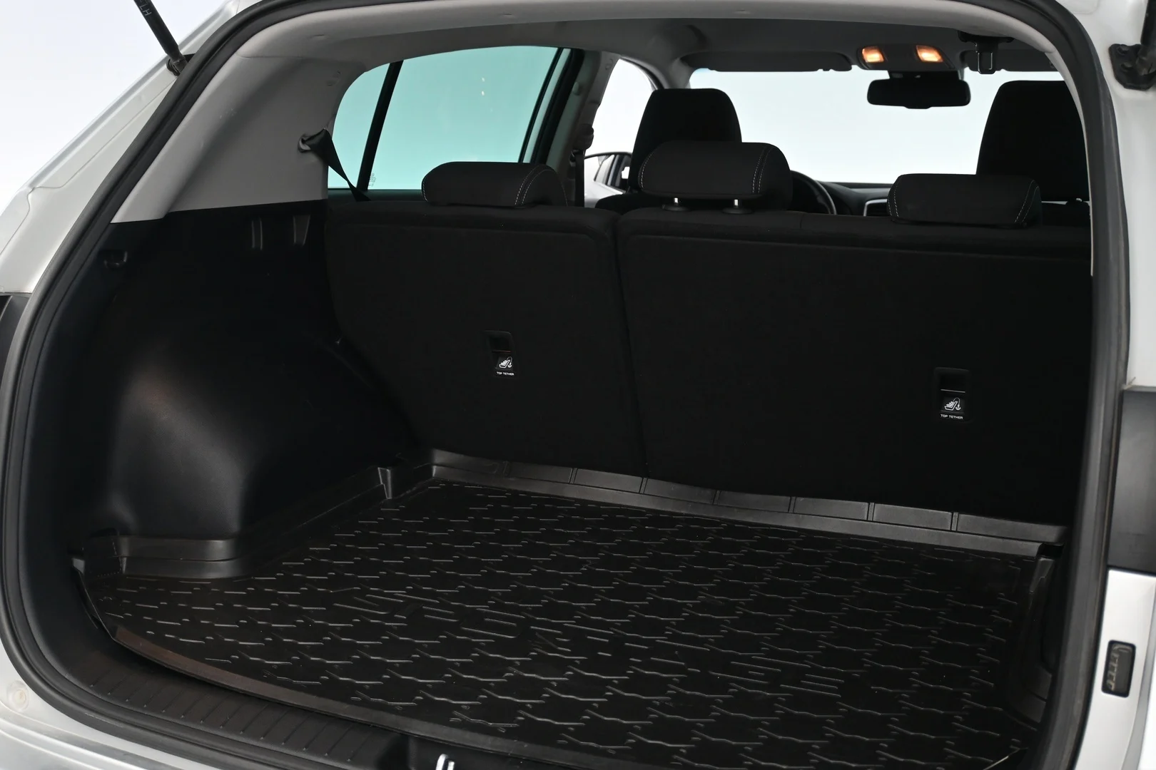 Car Image - 1LZdJTPX2oReWrXpjeiezG