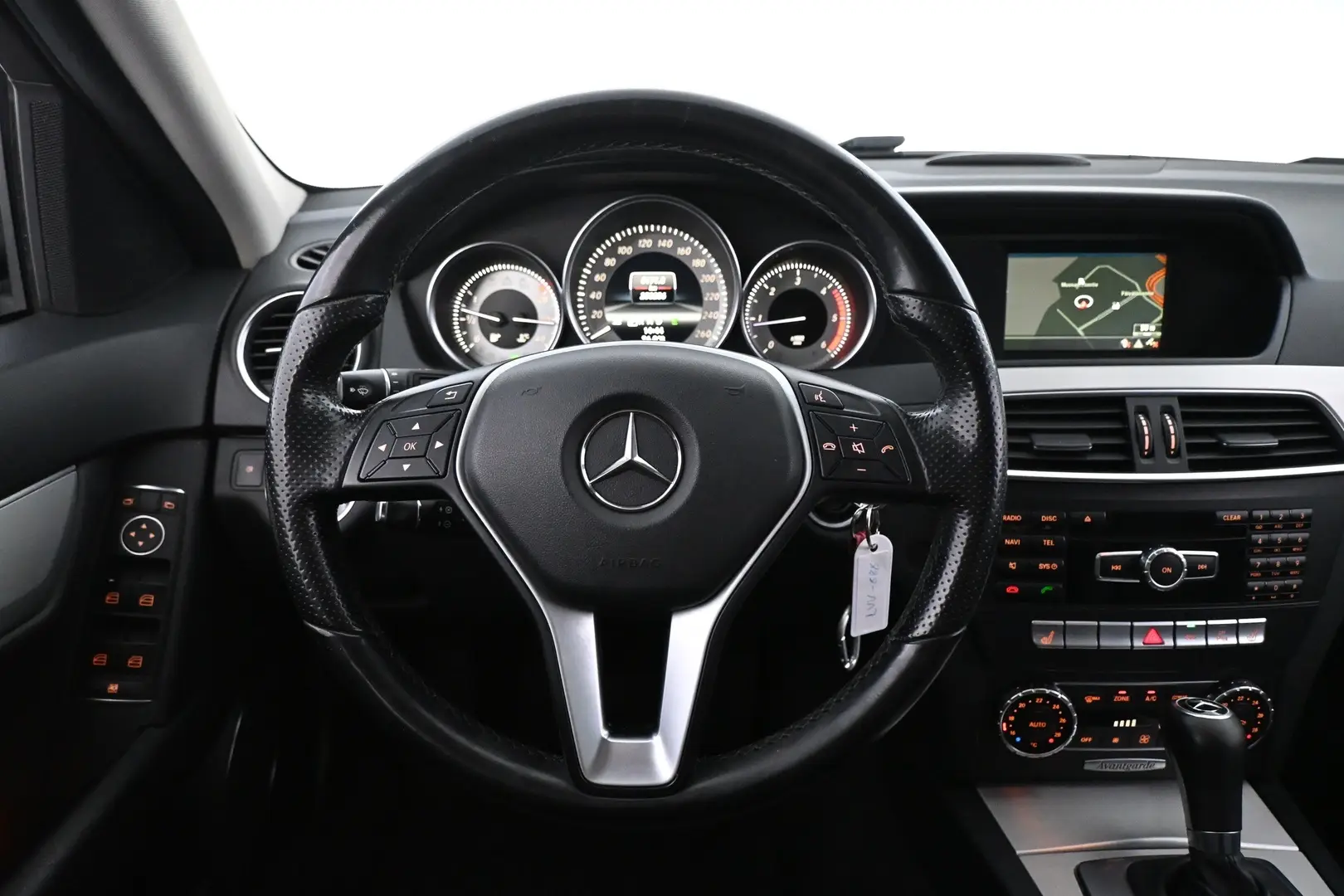 Car Image - 4C9nbOLXcCt44i3PuBZhzS