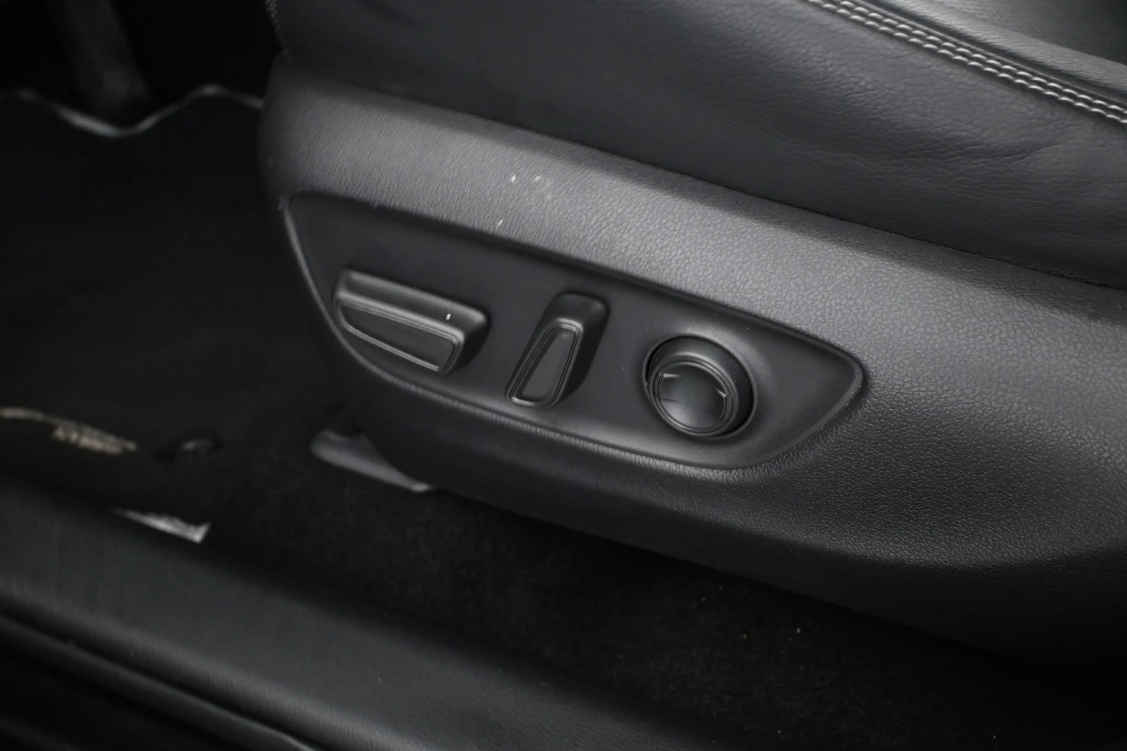 Car Image - 13rPXe4xlR1NiTx2XqOjgA