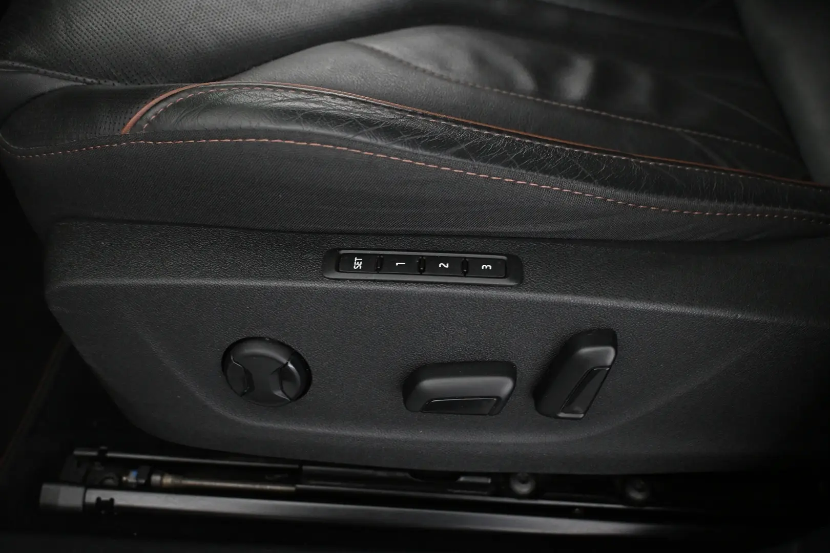 Car Image - 6dHLJeN1n6ITr0J9lPxU5K