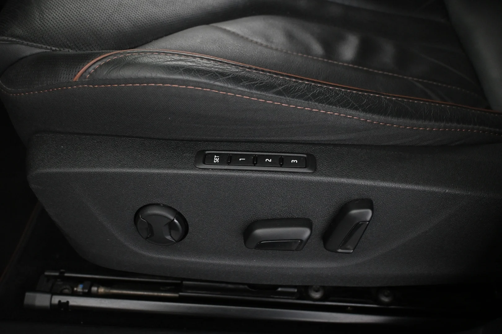 Car Image - 6dHLJeN1n6ITr0J9lPxU5K