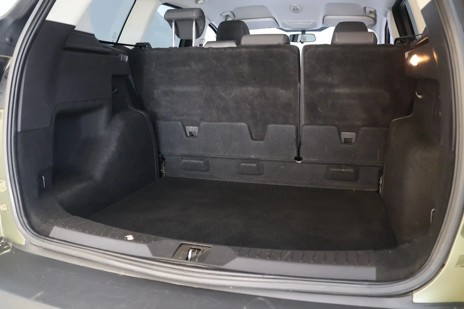 Car Image - 4EFYoXi7ZvL7FB7VGJOJna