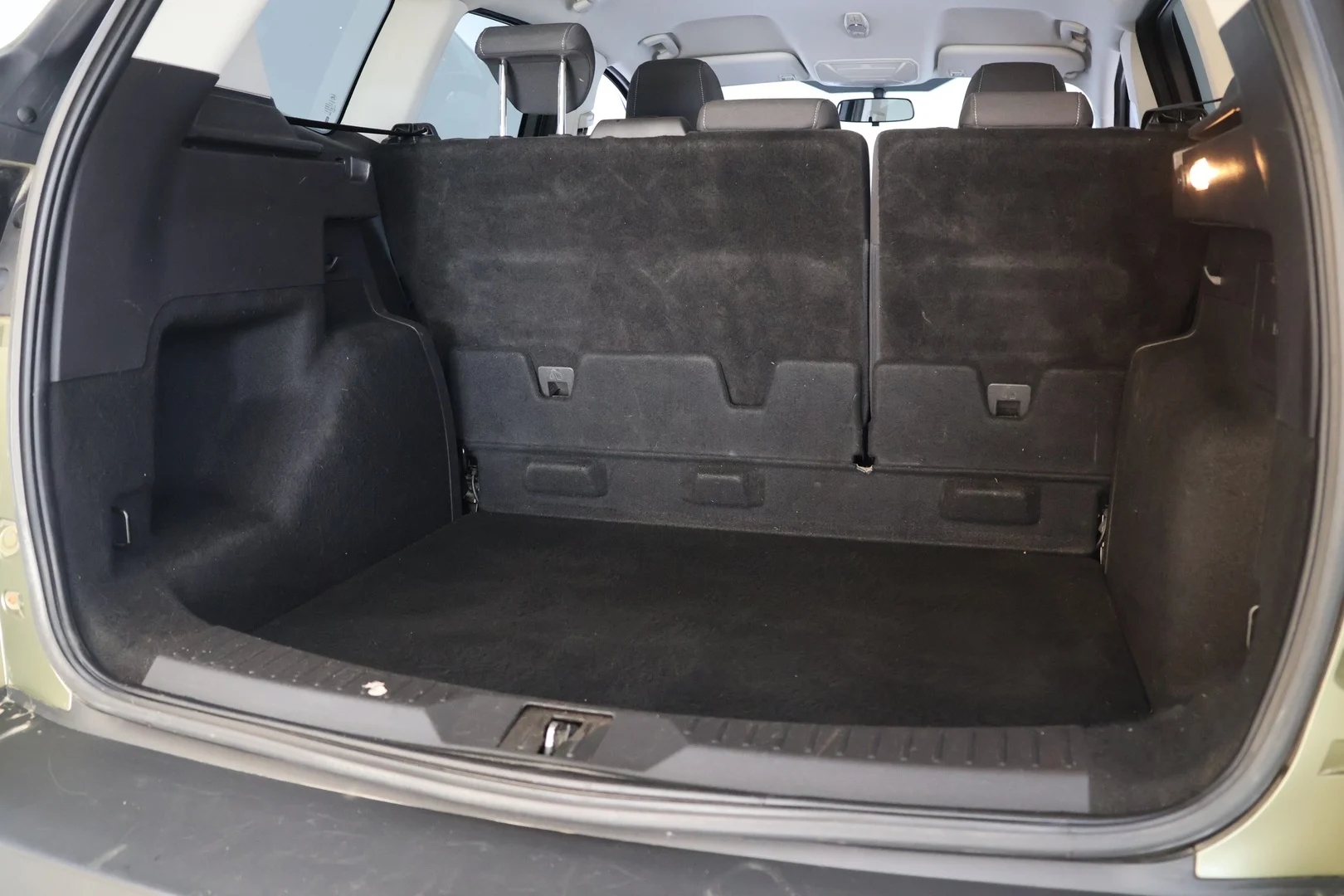 Car Image - 4EFYoXi7ZvL7FB7VGJOJna