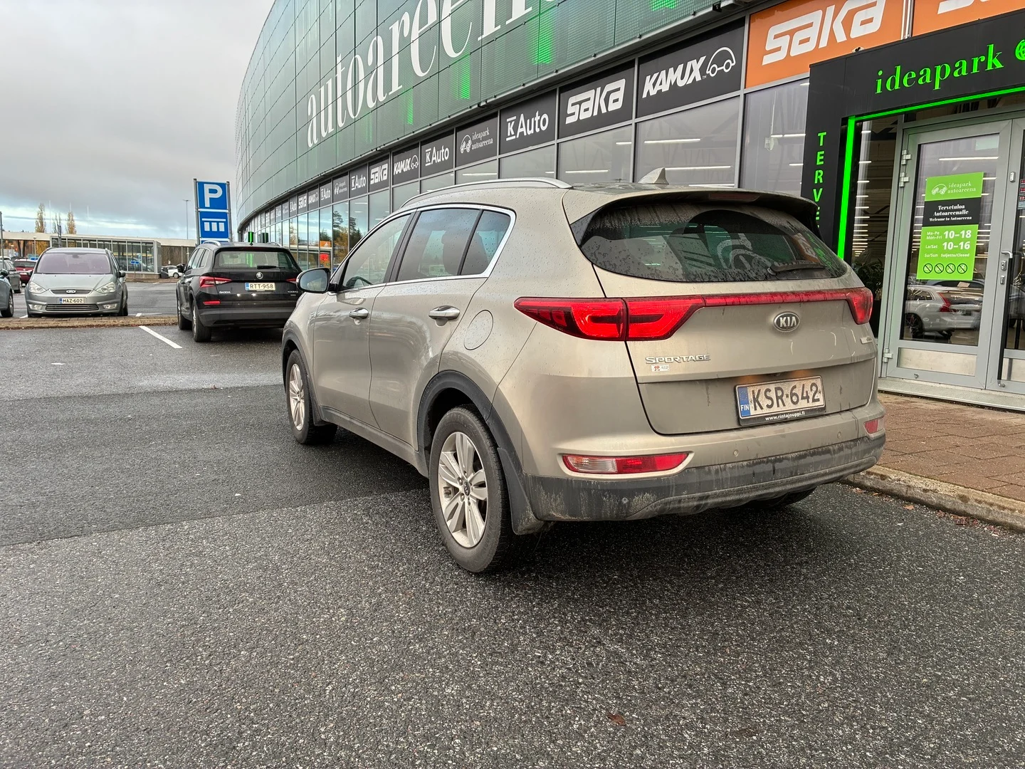 Car Image - 4GPivfSuAPFYvJCpoQ7iqE