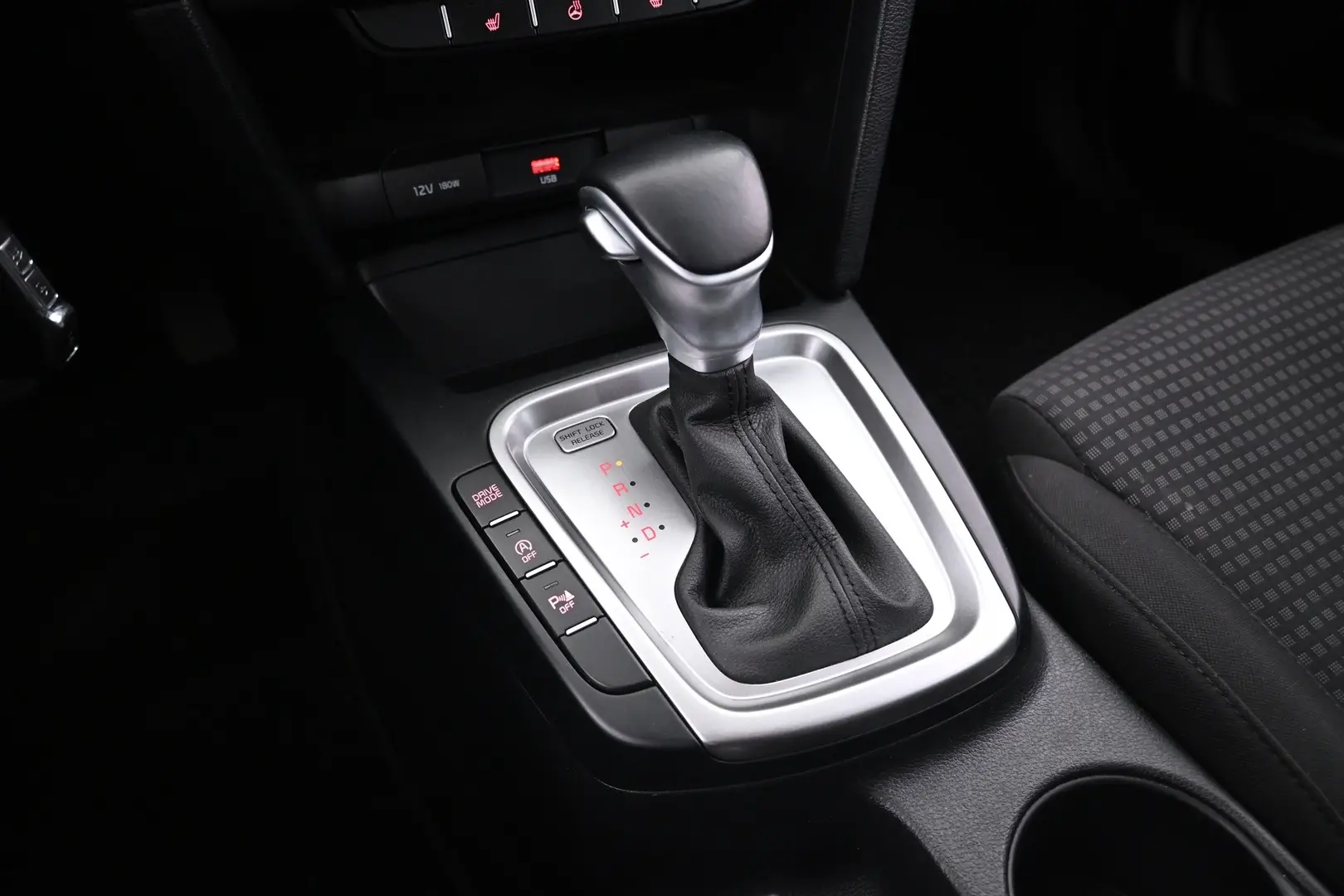 Car Image - 3wRlv9dibSpwKJrtMqDZMi