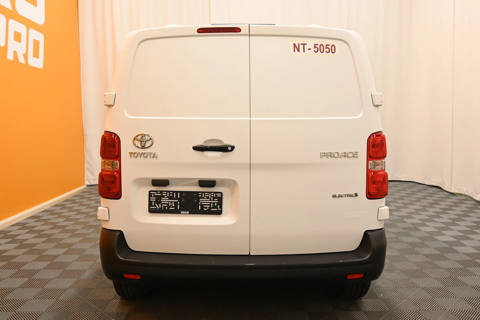 Car Image - 19Wr53ITileudhAt9HpIX6