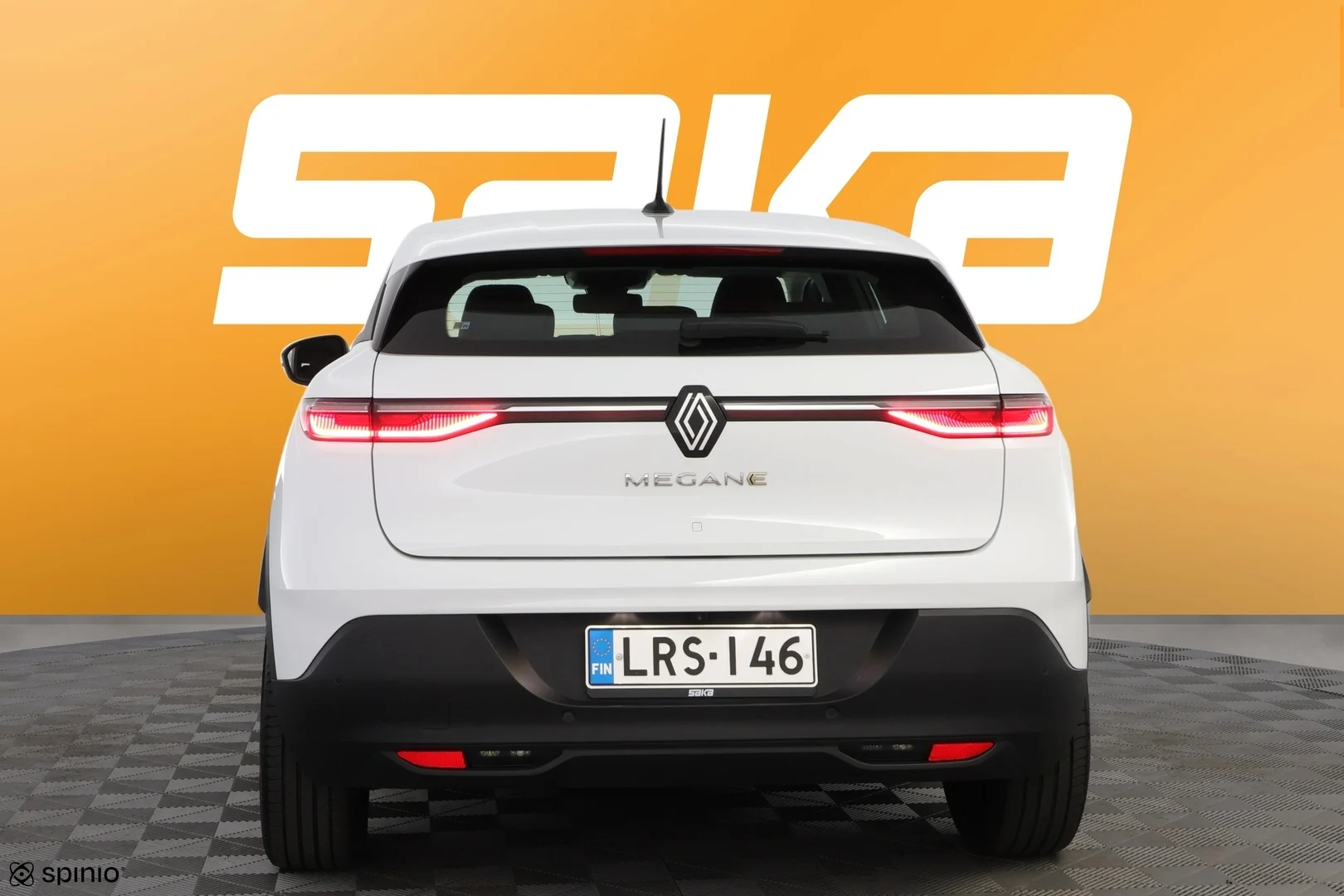 Car Image - 4MaXrtwDAXXgr5QXqnCwvS