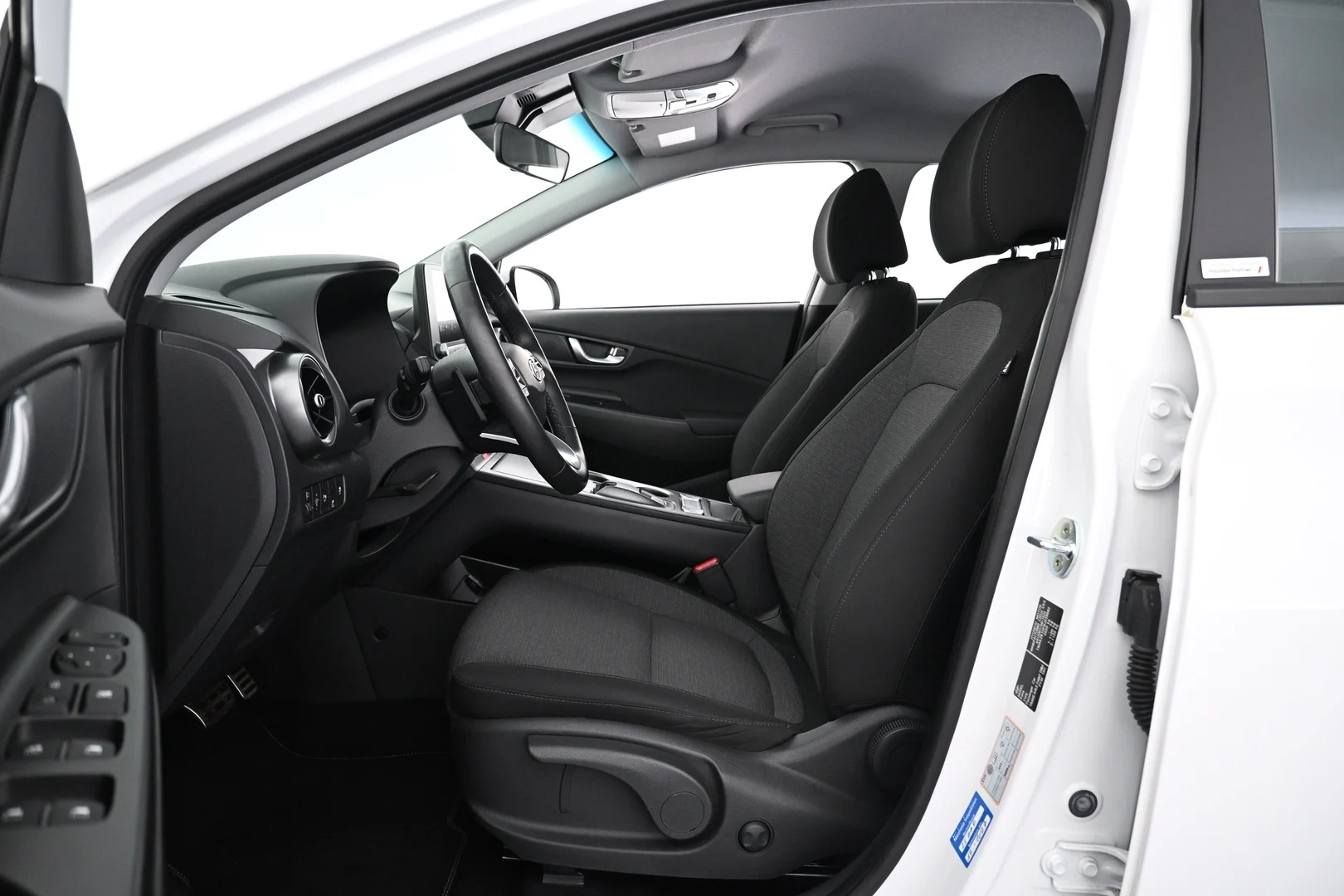Car Image - 3xOYNEFhY1pDGMY0WYFRen