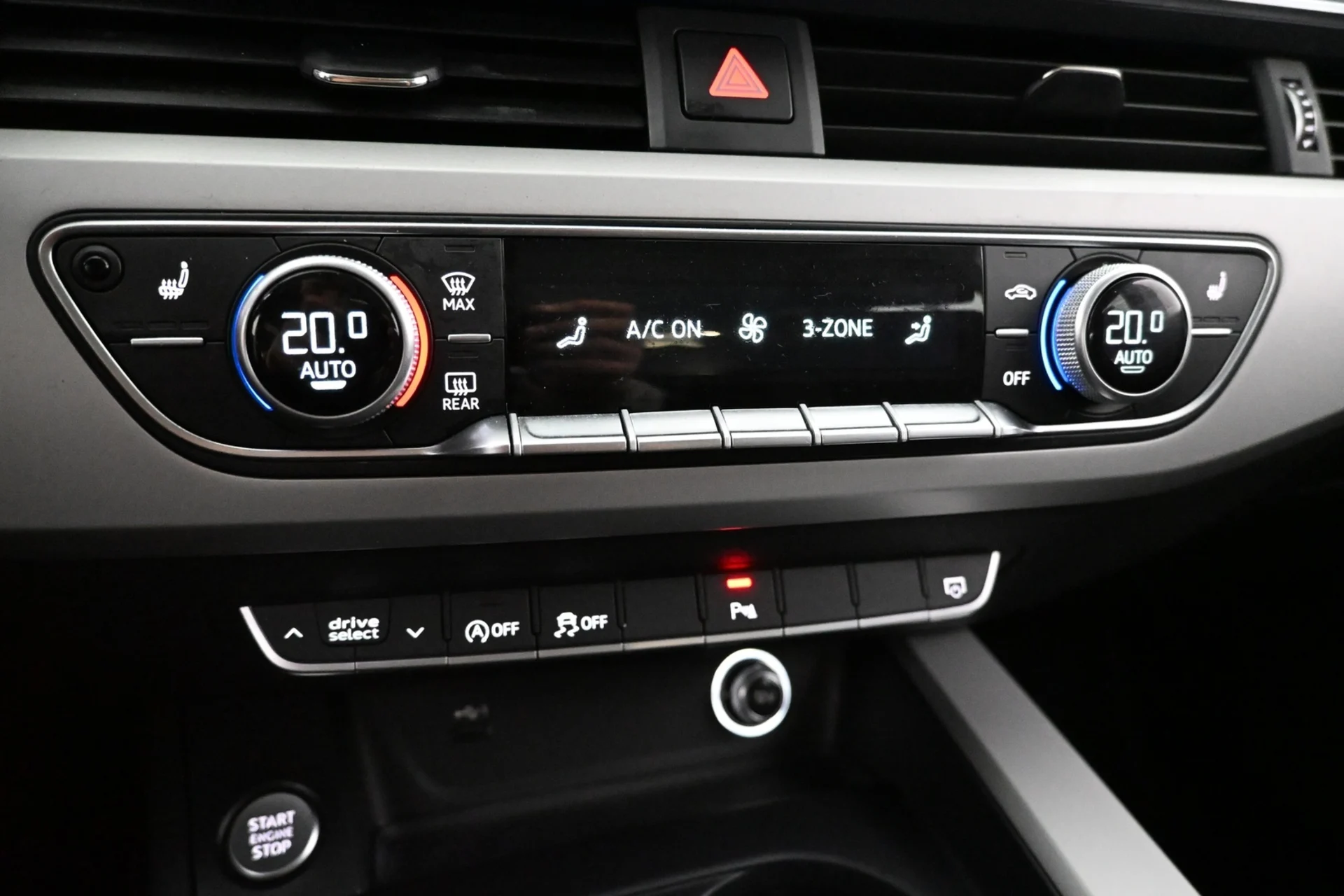 Car Image - 4JBB1tXMfyzzzG0c48Hqqy