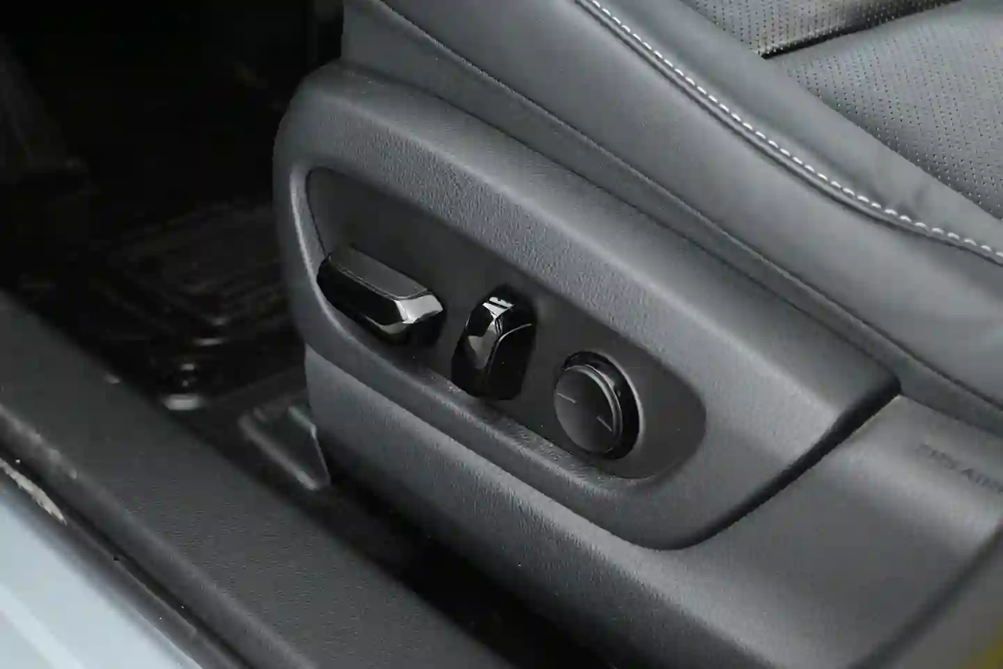 Car Image - 57RzJlh4rqDrkHnAkrcz8n