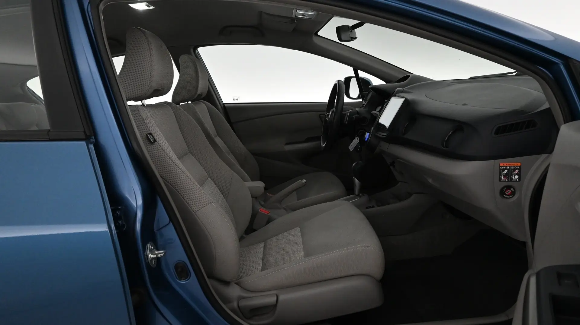 Car Image - vixXyQQcGJK9ligulhgPQ