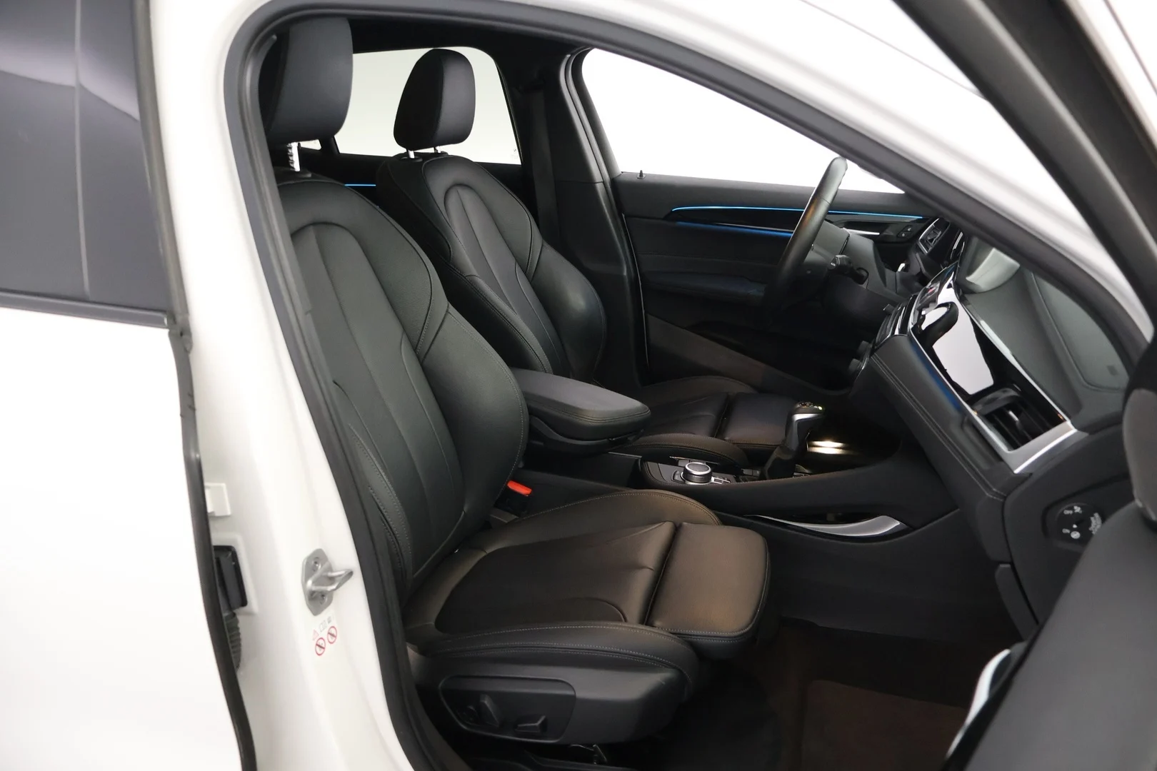 Car Image - 1v35O8j8XNIqpy3MDoNd6E