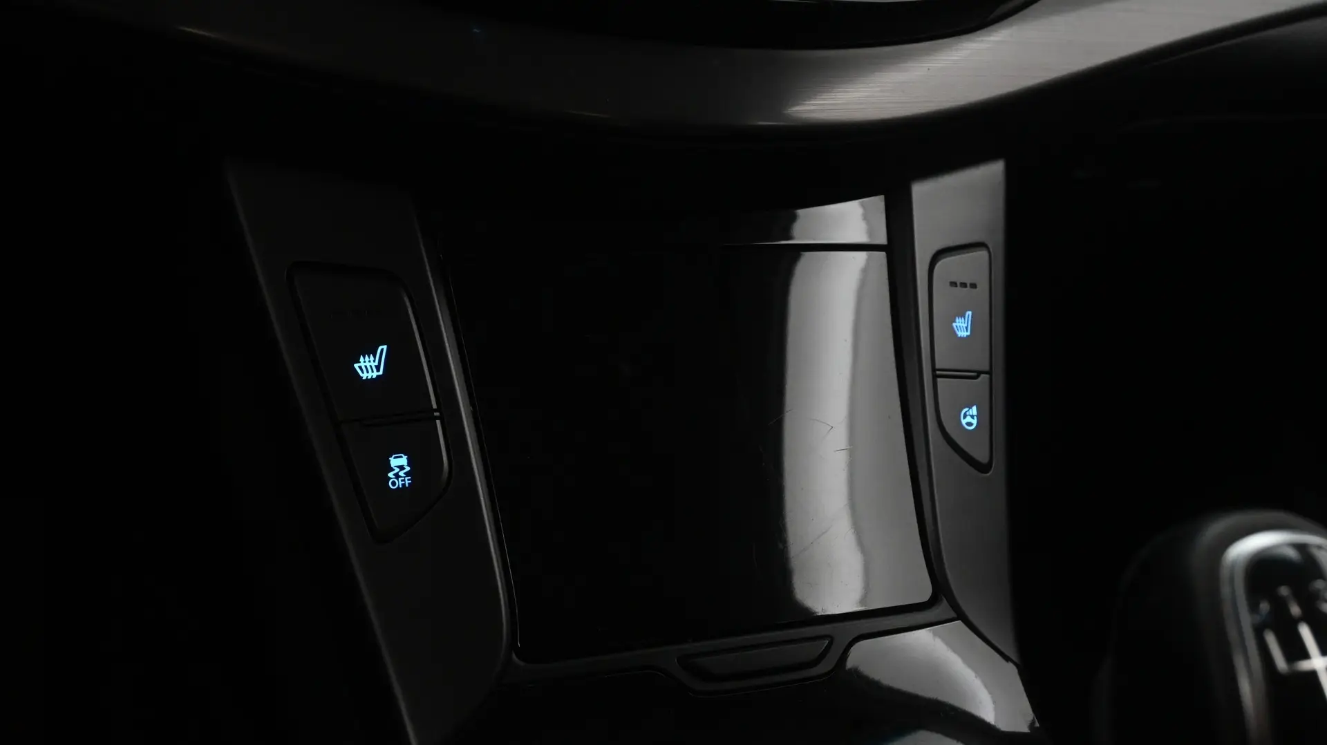 Car Image - 4jtwP0j0pJrJZrlOS2t3J