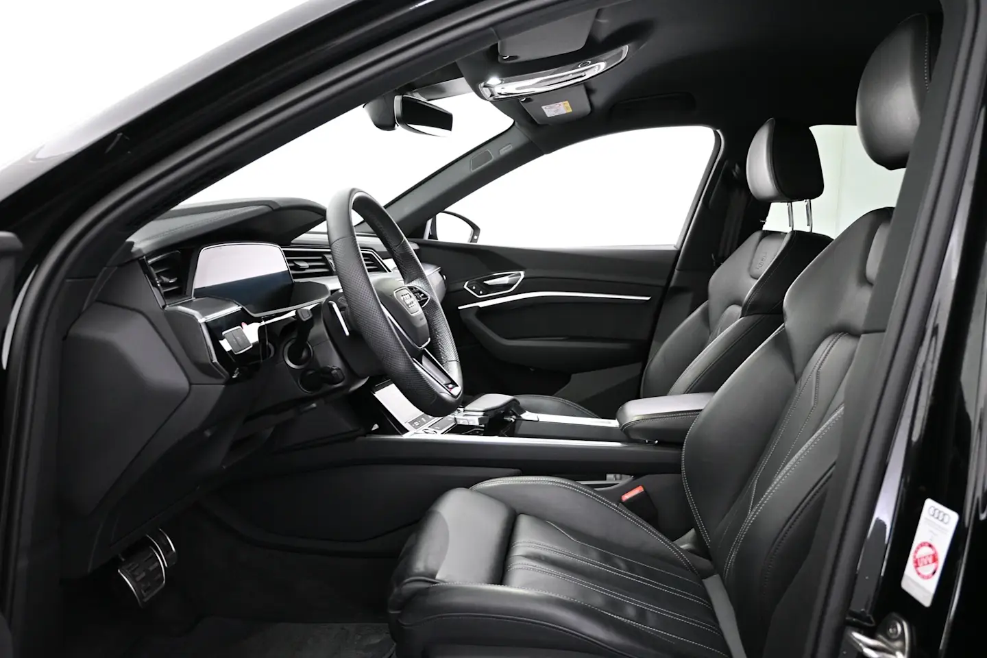 Car Image - 3y1SawntEXxnjzqcdsEwQ9