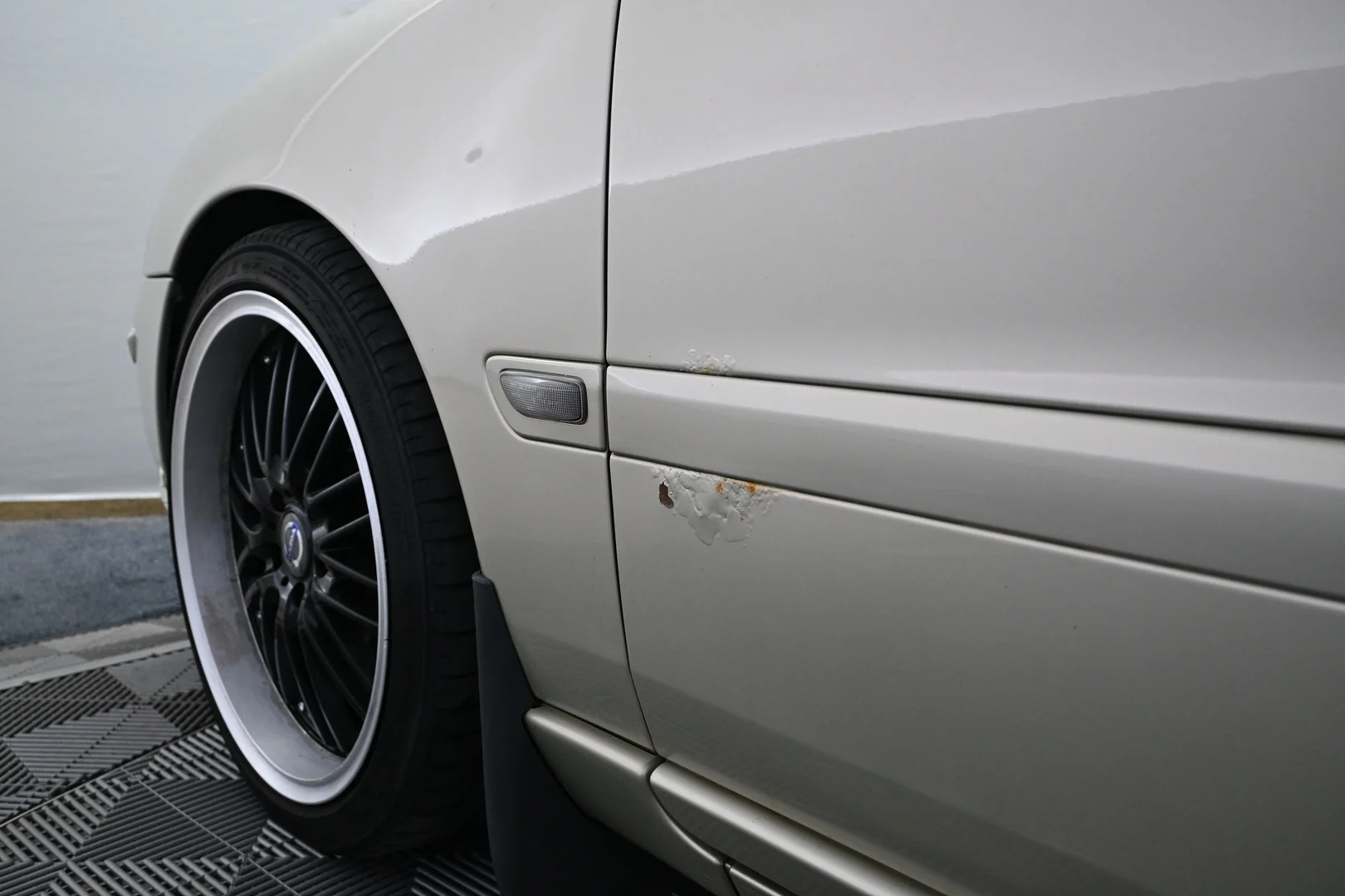 Car Image - 455GD7Y3gRQ19nSN9YUztL