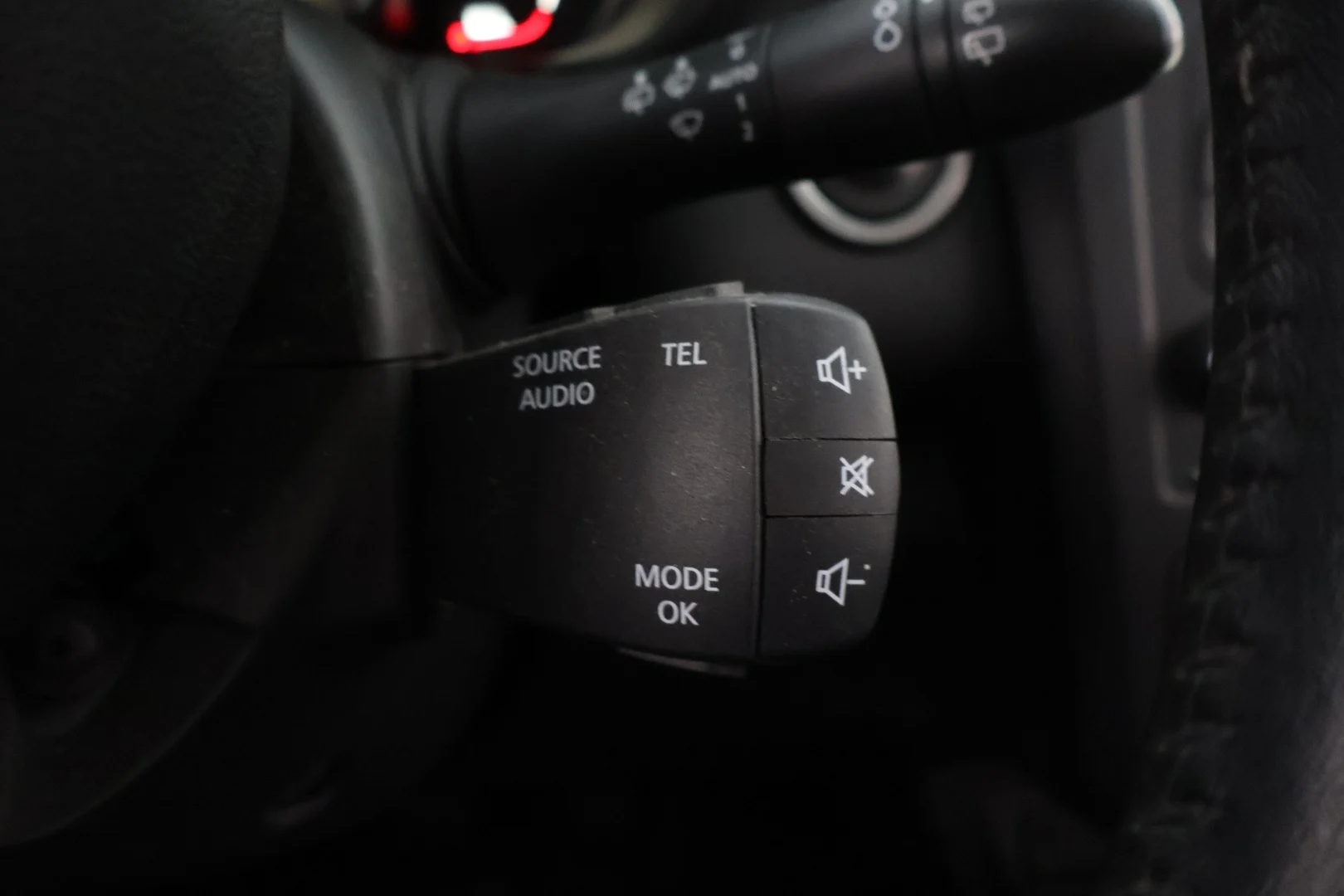 Car Image - 1g6PcQBNuN24qX0IvLibp0