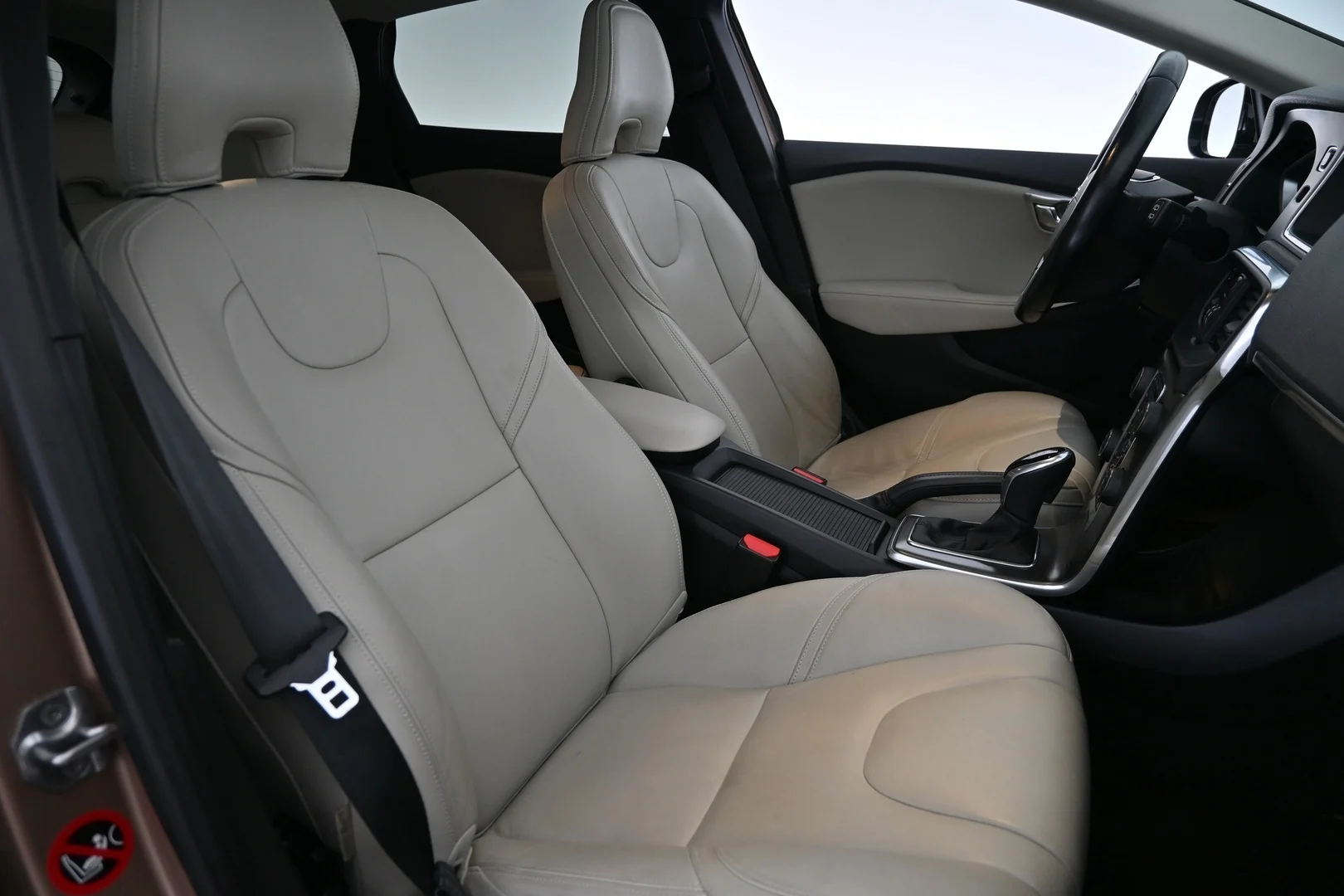 Car Image - 5dFW23nbyJkjny5bsHICjA