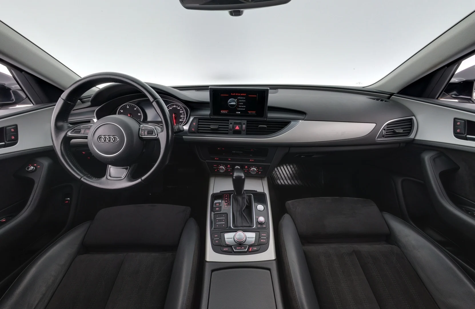 Car Image - 4diISf0L81PBO1rzYW2tr8