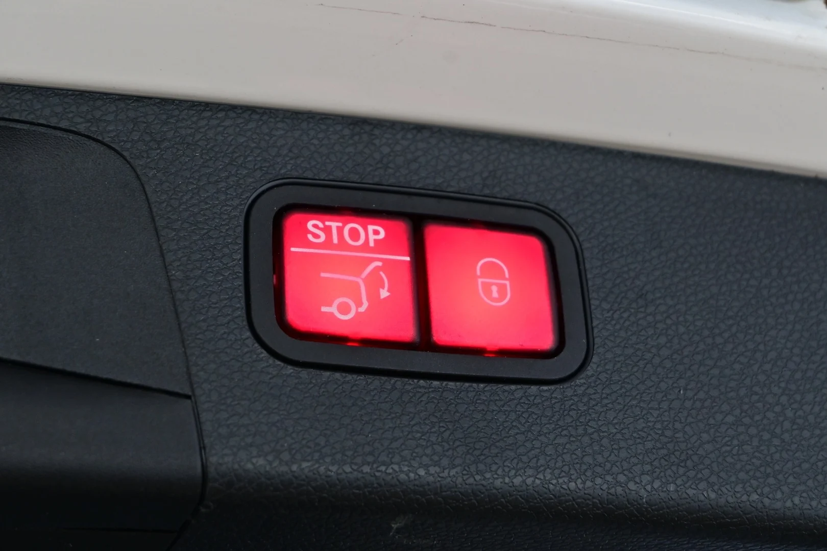 Car Image - 3nXJ0FFSNgNHmMIEDN0TvG