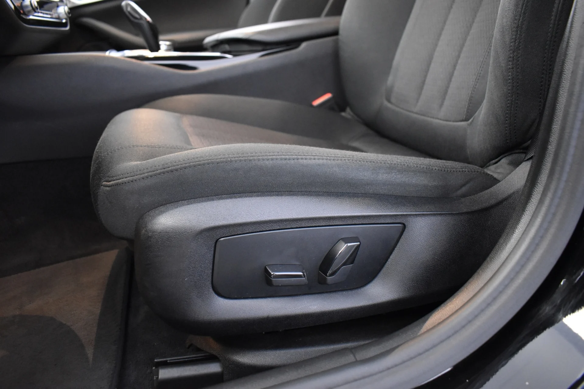 Car Image - 6sycJkNvqSIYGwMBgSZtEU