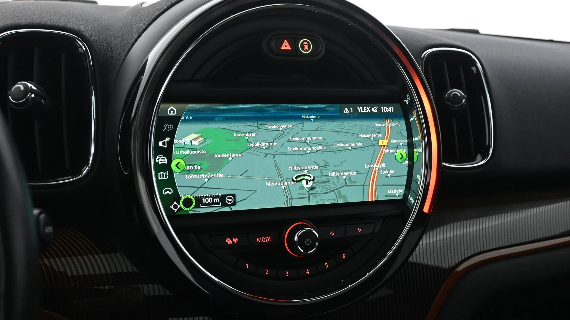 Car Image - 6QMWjWuo4ZqsJV5SzgEY9G