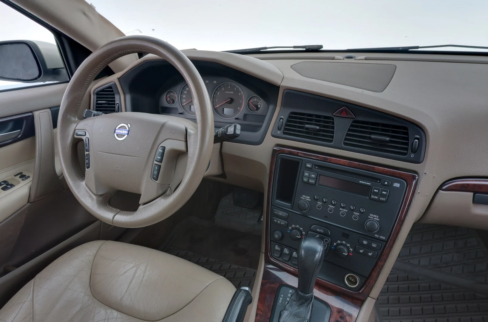Car Image - 2n0DFbf7vnvlfLa6nnGXCv