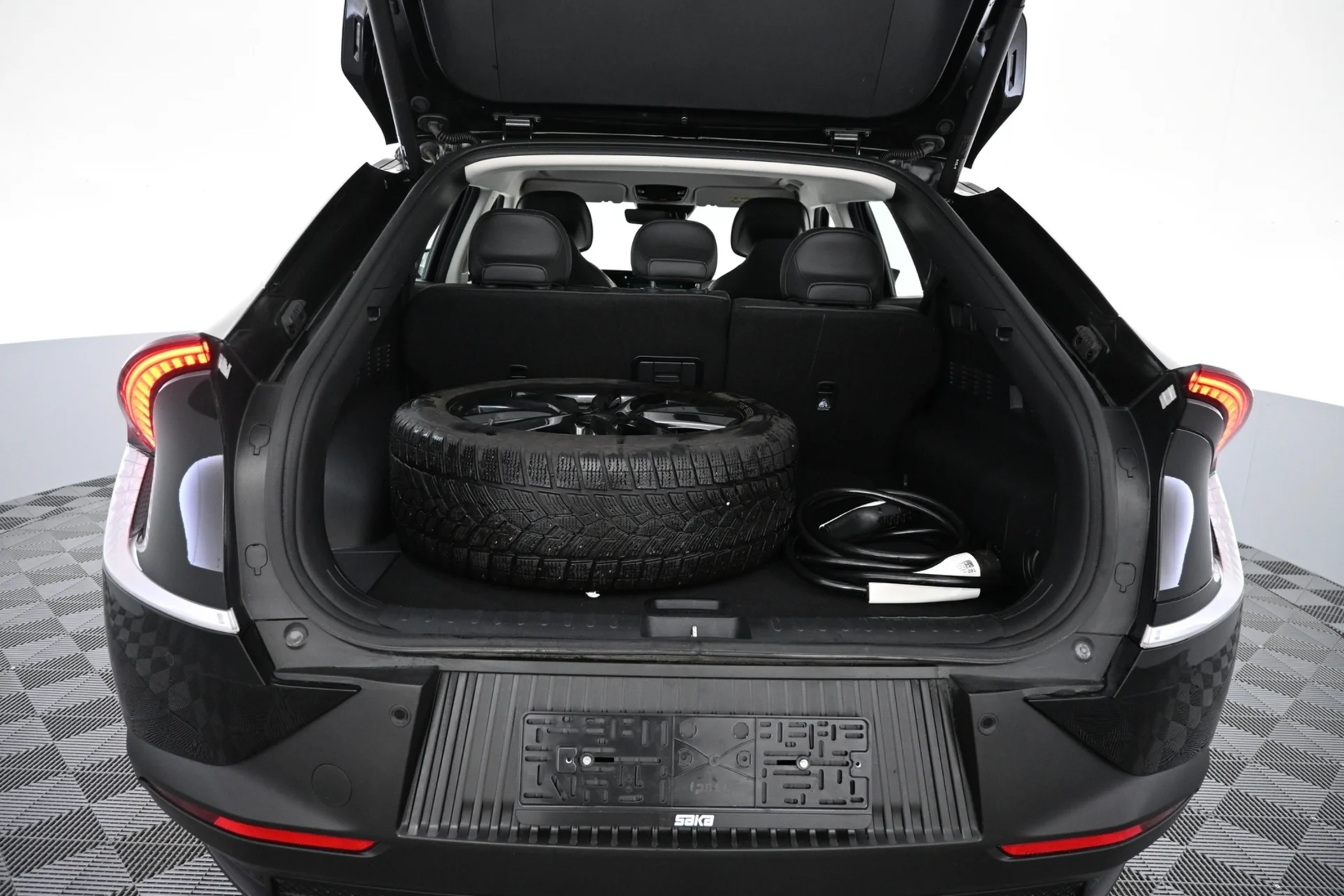 Car Image - 5CuMbBEb4EwOHOxwo3a54f