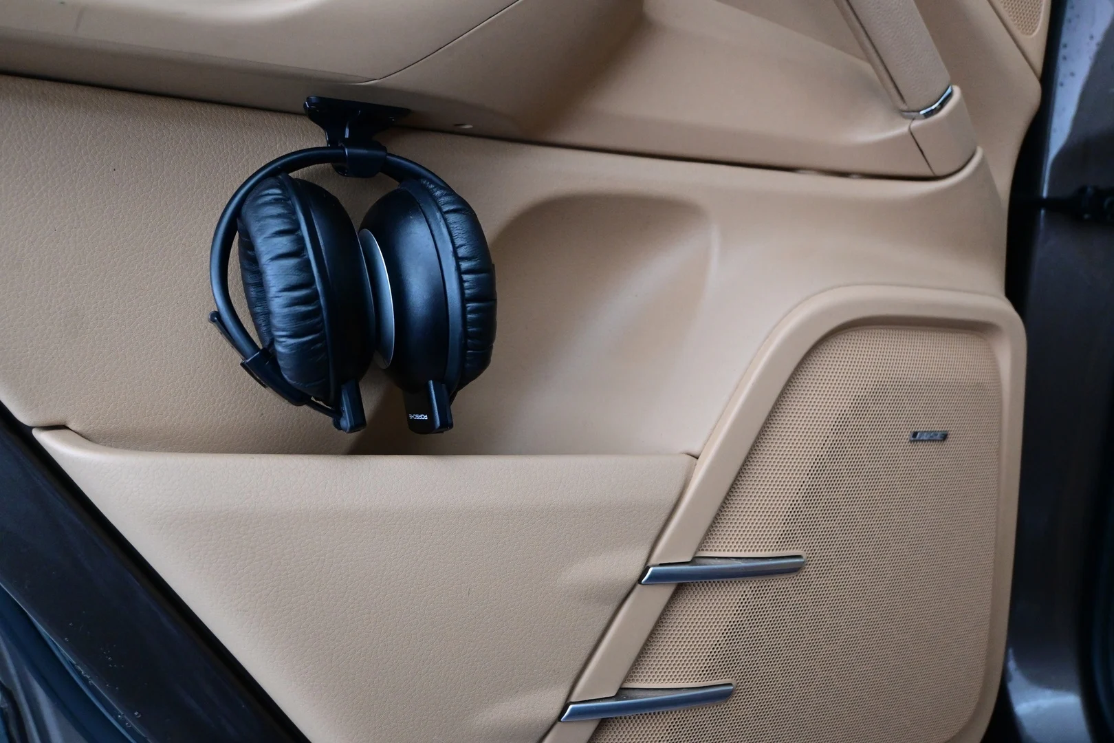 Car Image - 1qlTHlC984yTLIhuWF6bIl