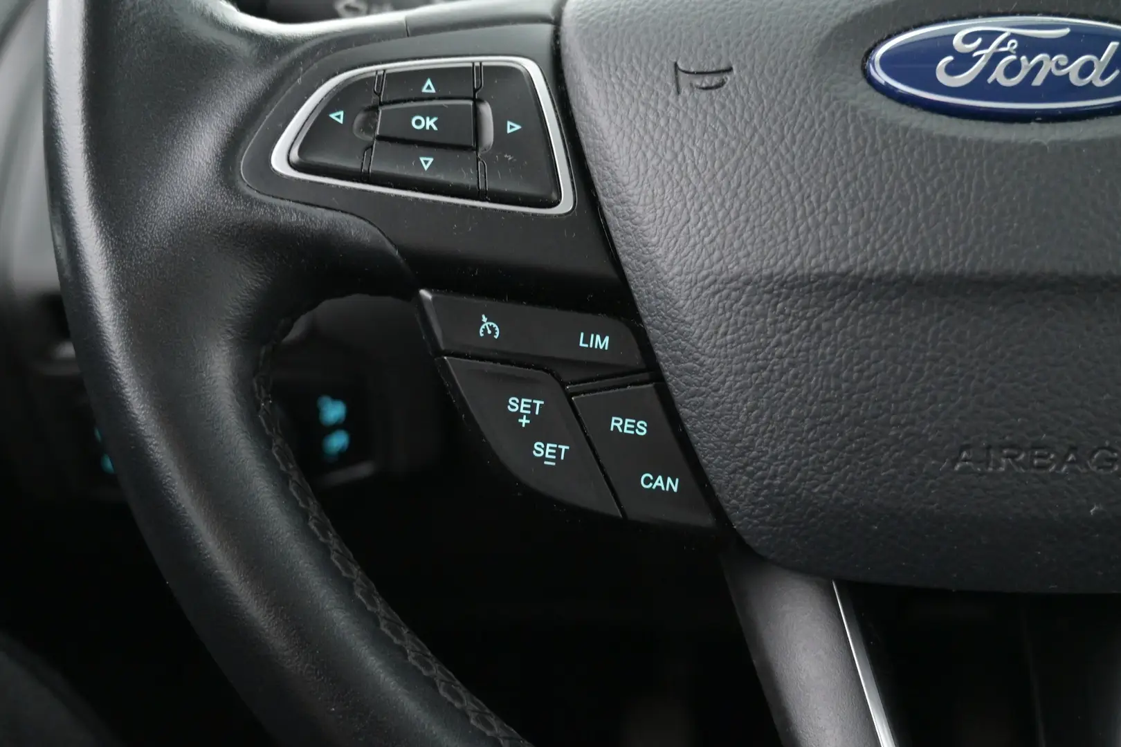 Car Image - 5XDLnUcyIRrAyDfjOuNd6U