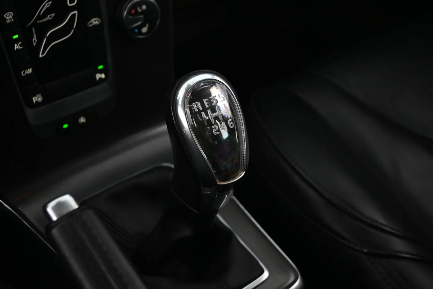 Car Image - 18dNbRg2yOPpUrLEi9sbYq
