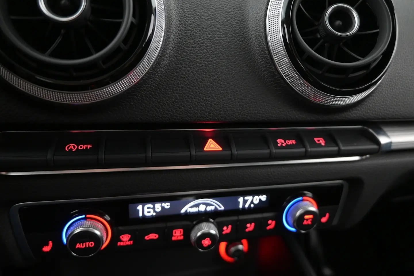 Car Image - 4J98frj5T2w5biM2U8tHGp