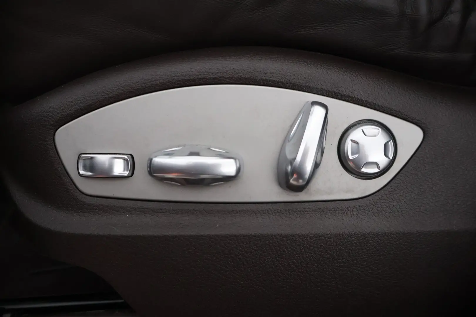 Car Image - 7LvFqadFKCUDBLQFFGlNxR