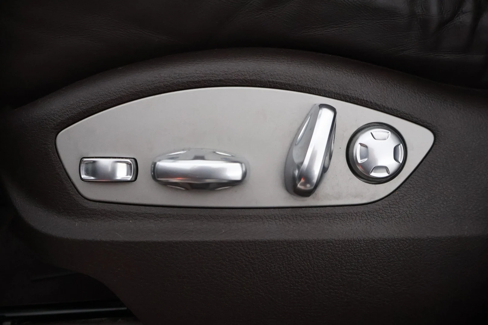 Car Image - 7LvFqadFKCUDBLQFFGlNxR