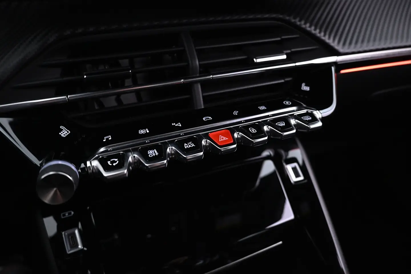 Car Image - 1QQFd0KNMDR3NpHNDsDI9X