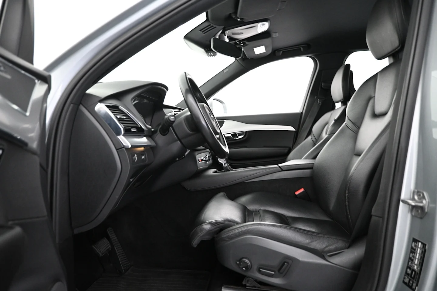 Car Image - 4ThhmJqUlYgpCcGplLix1A
