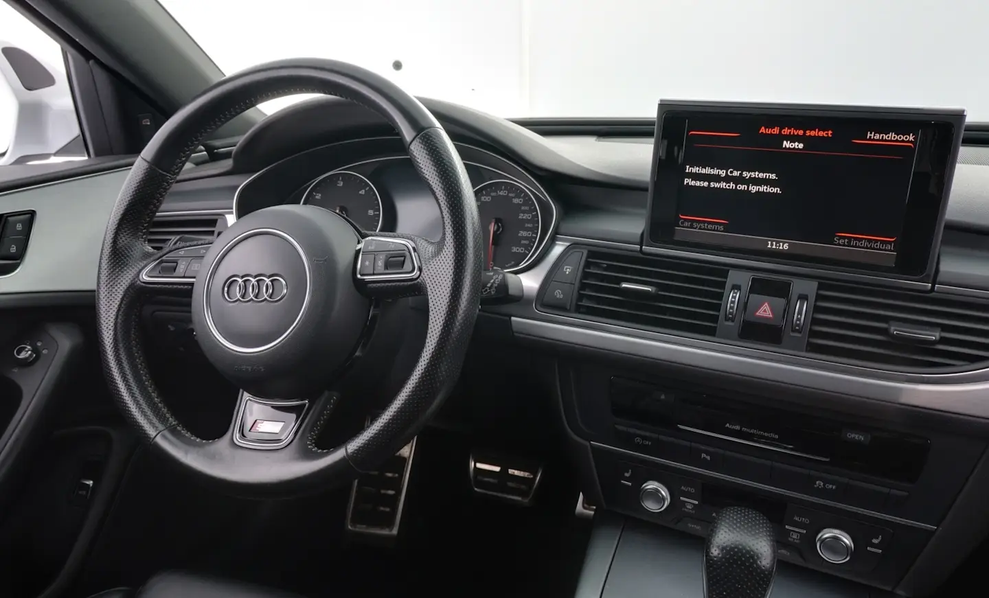 Car Image - 3fk0rbLkj9XlO0SQ1Ut5kn