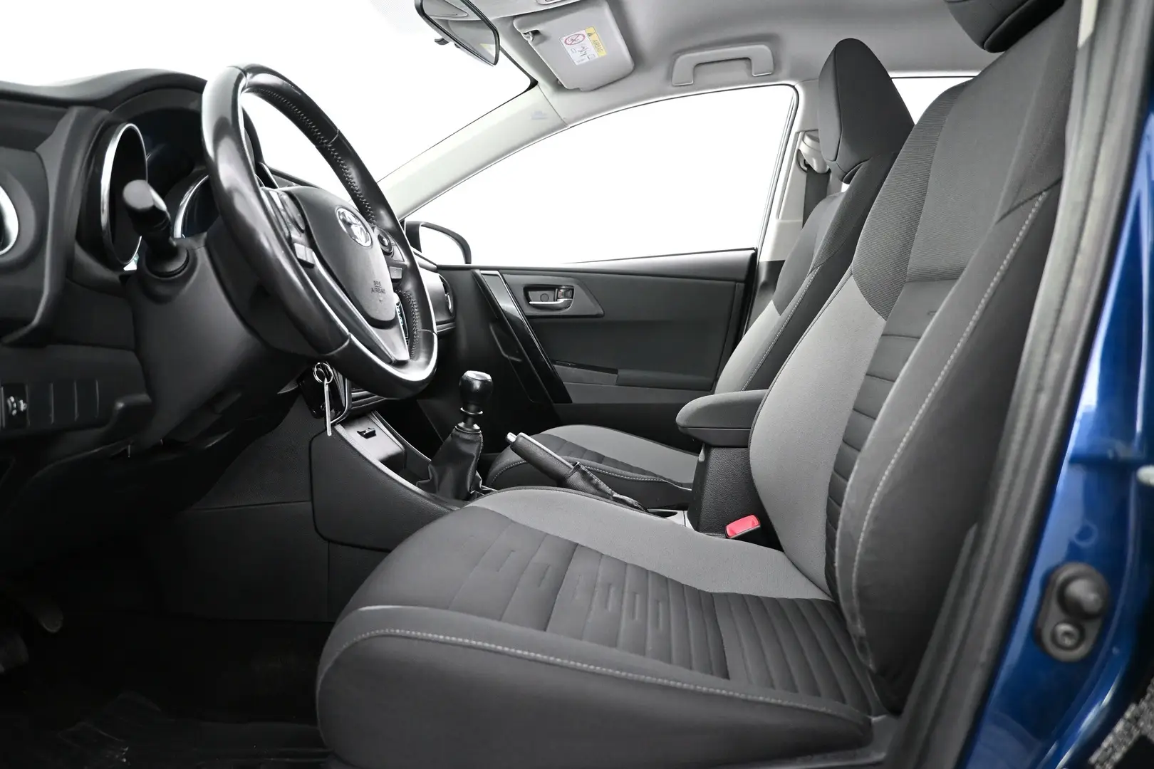 Car Image - pSjdKuFObD4KyjowM2Uw8