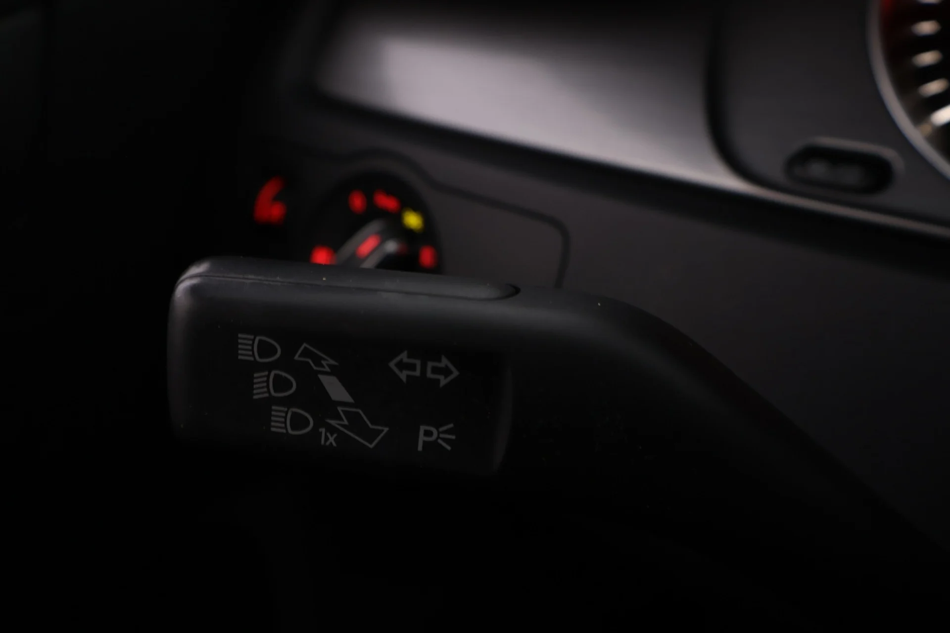 Car Image - 6q1hHbb2zYc6BLyiQheL09