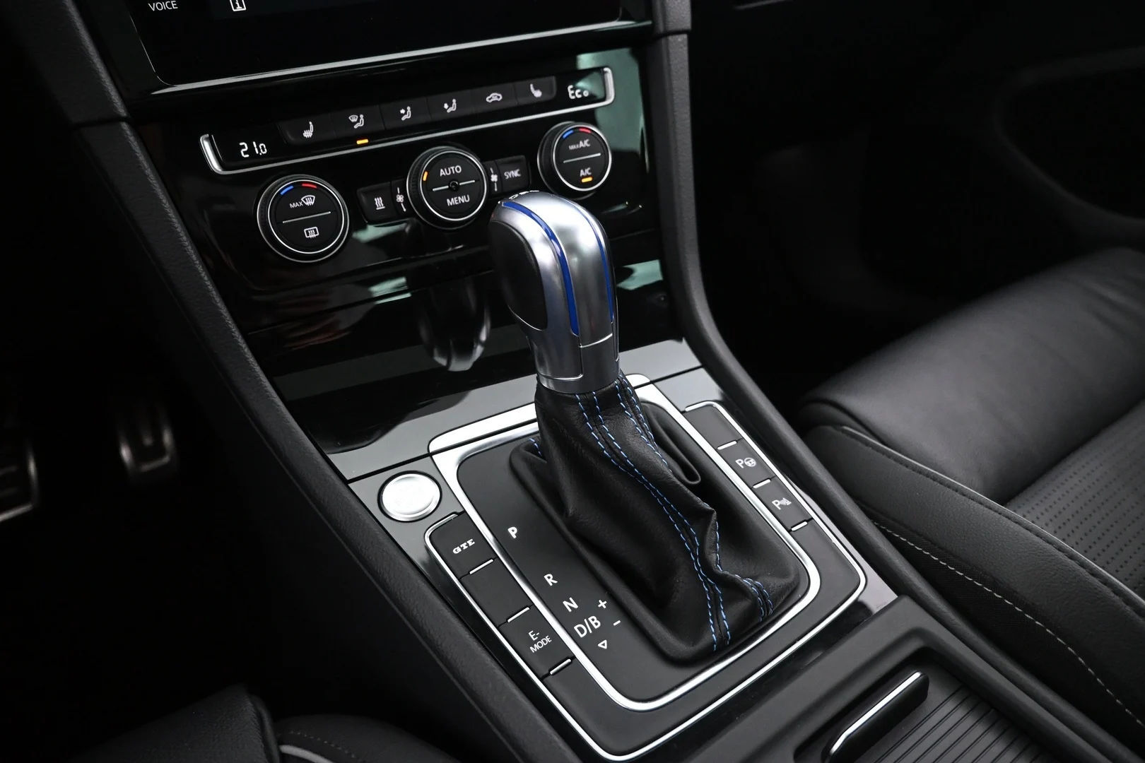 Car Image - 6X3qLXfvk3VQw3sTL3lyQJ