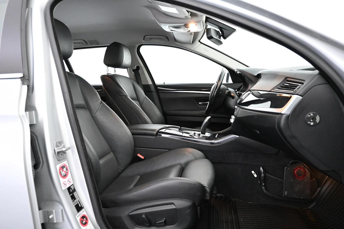 Car Image - 1VevYCrQuiml4OCXwl9RGm
