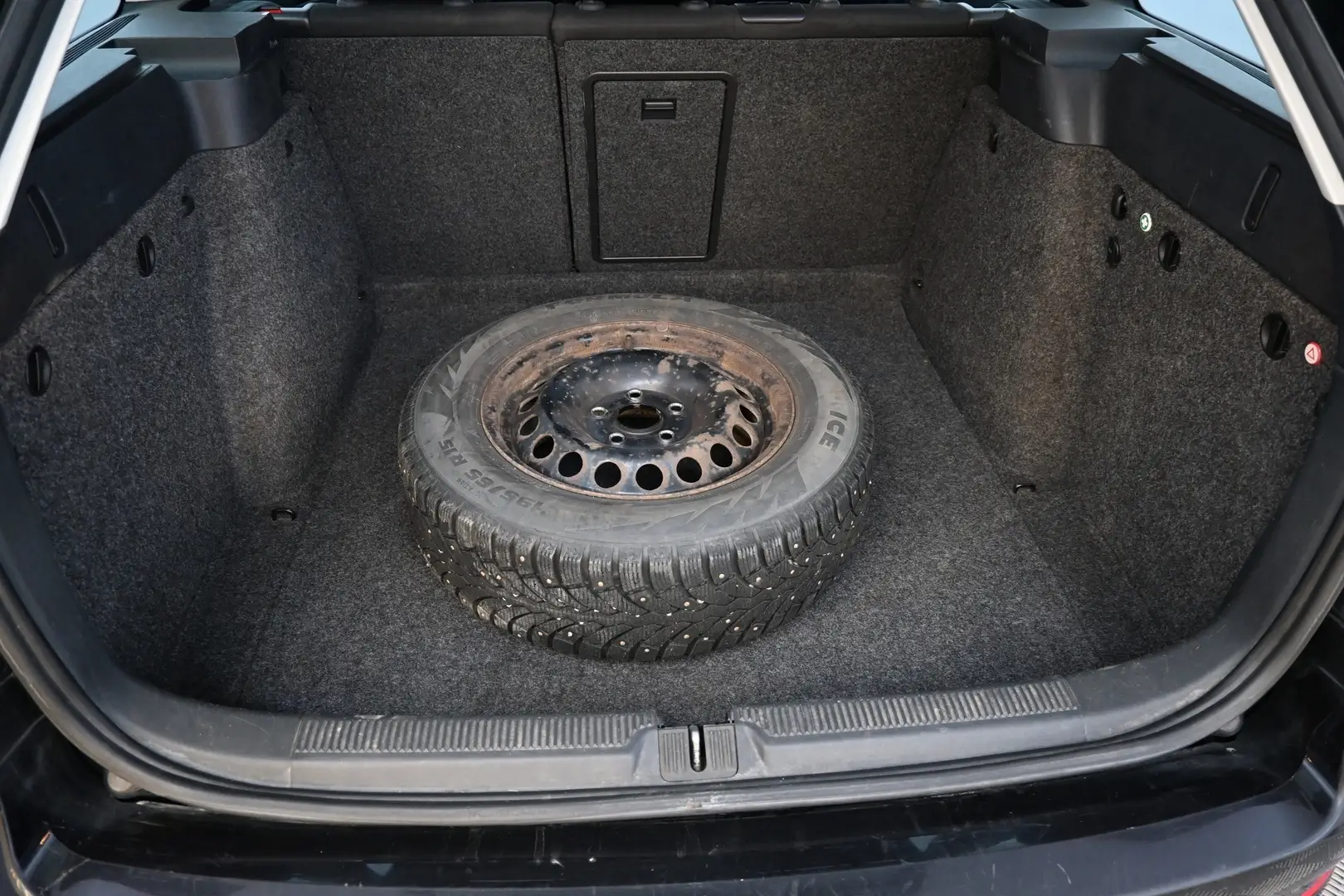 Car Image - 2cEgaUPCruh46155usxcNV