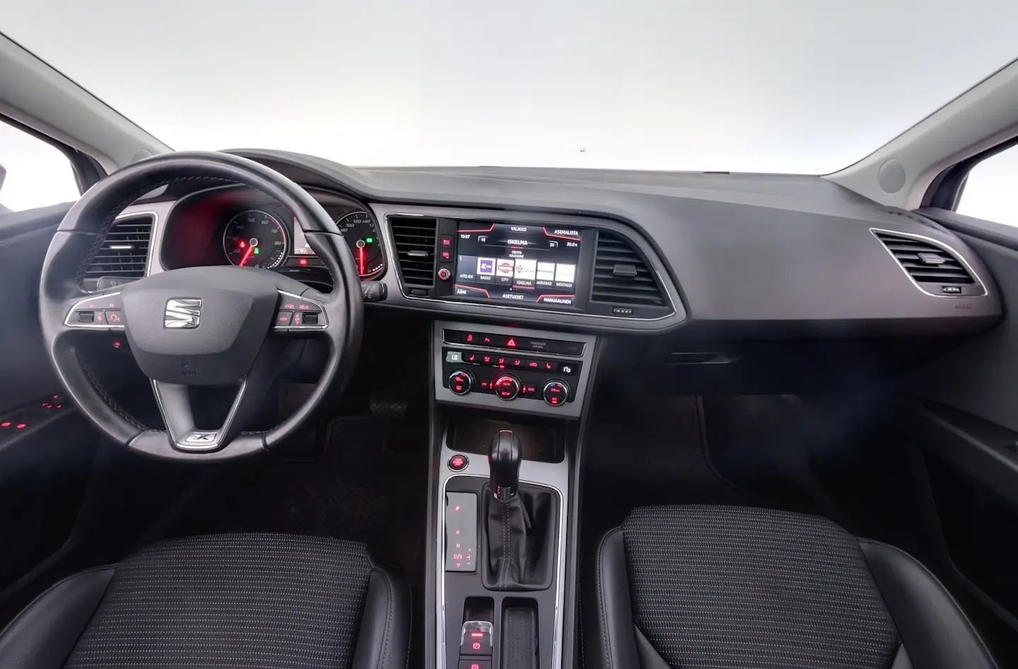 Car Image - 1buMGsejtQ3NkB96RIO7c5