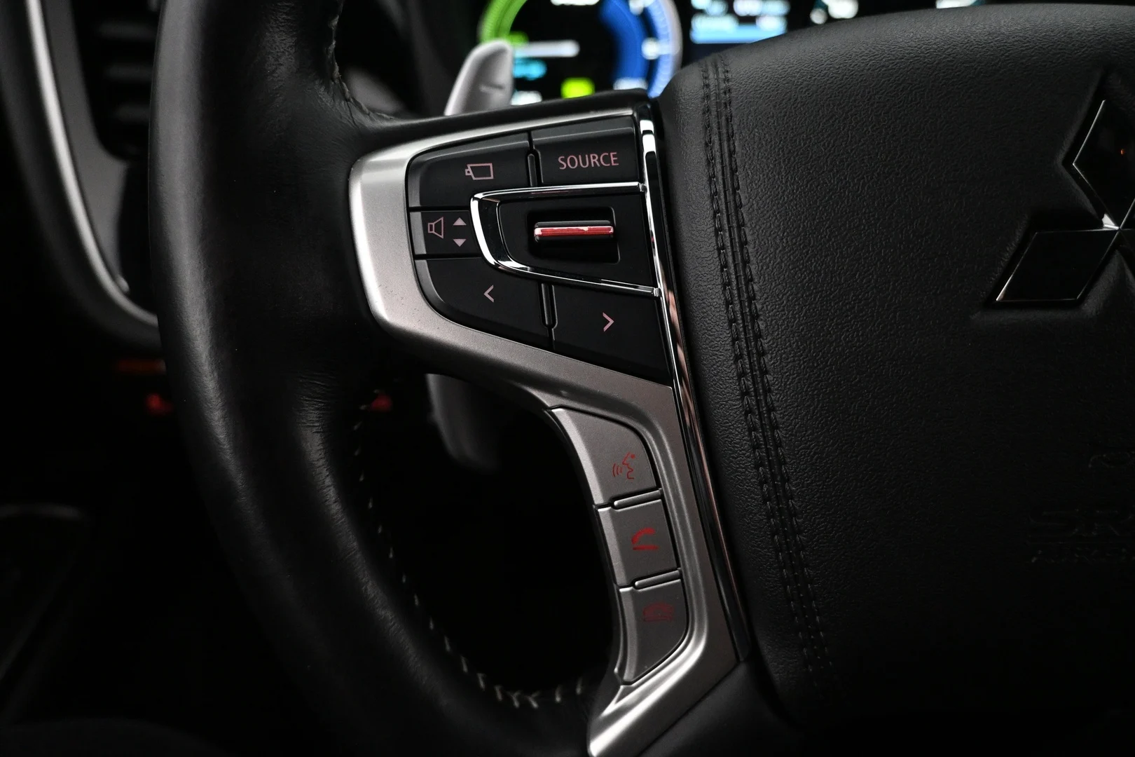 Car Image - 54YPYSv7Pg1sOfZBBGQJqi